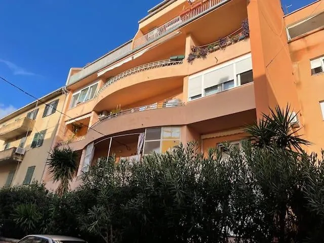 Maya Apartment Split